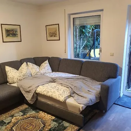 Dennis Apartament *